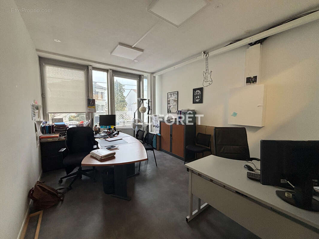 Local d'activité 310 m² ? Roanne centre-ville ? Idéal investisseur - photo 4