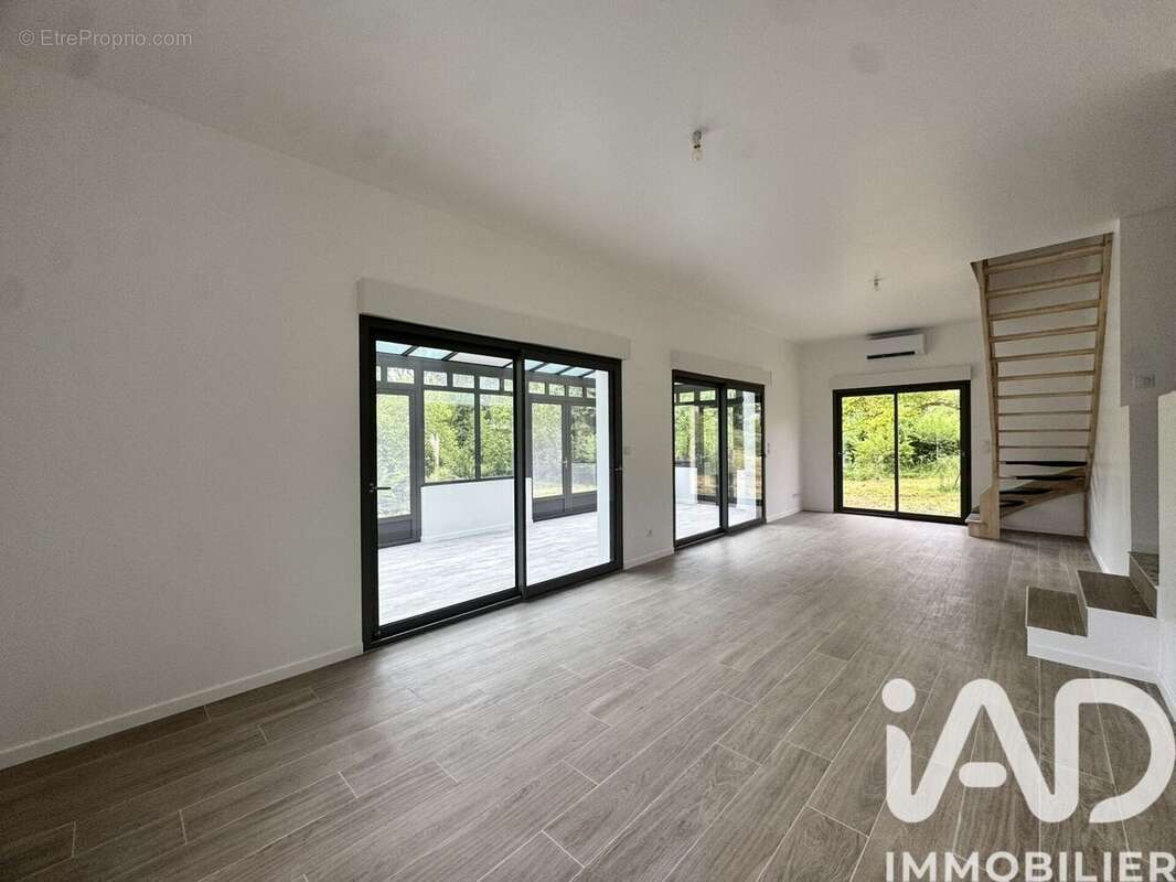 Photo 5 - Maison à SACLAS