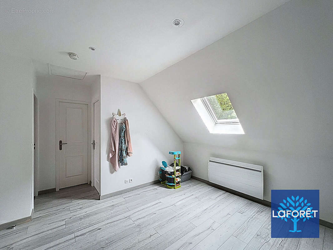 Maison à LA FERTE-ALAIS