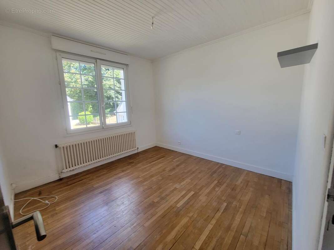 Maison 64 m² à Gourin  - photo 7