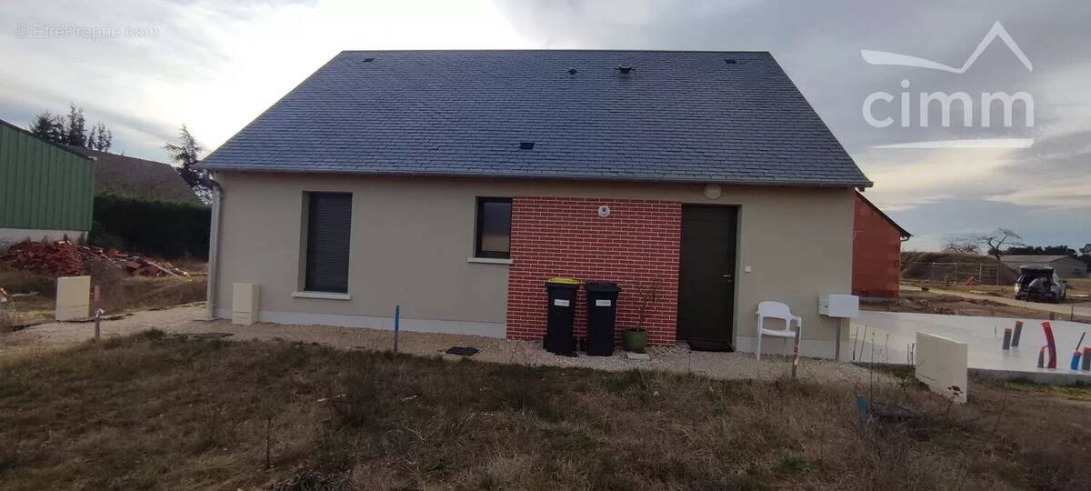 Maison à MONTLIVAULT