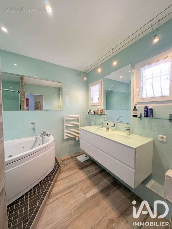 Maison 165 m² à Cornebarrieu  - photo 8