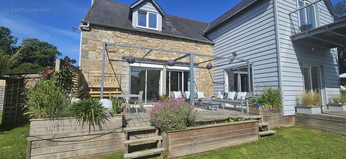 Maison à PLOUNEVEZ-MOEDEC