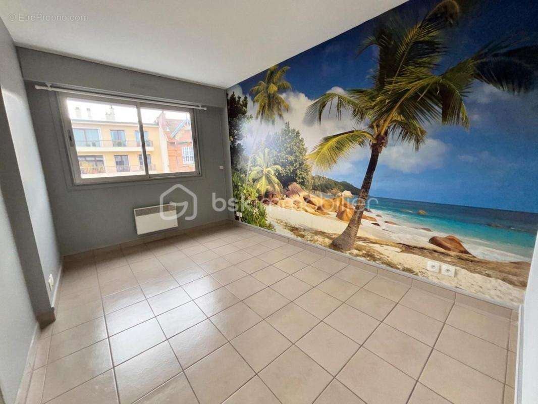 Appartement à SAINT-MAUR-DES-FOSSES