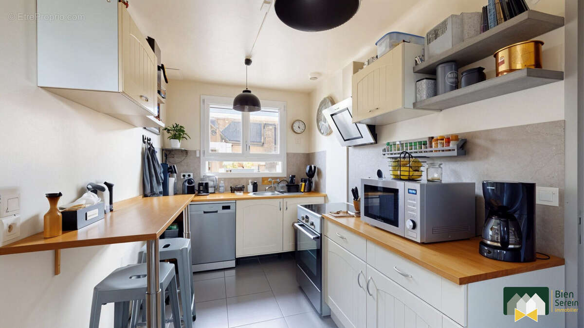 Cuisine  - Maison à COLTAINVILLE