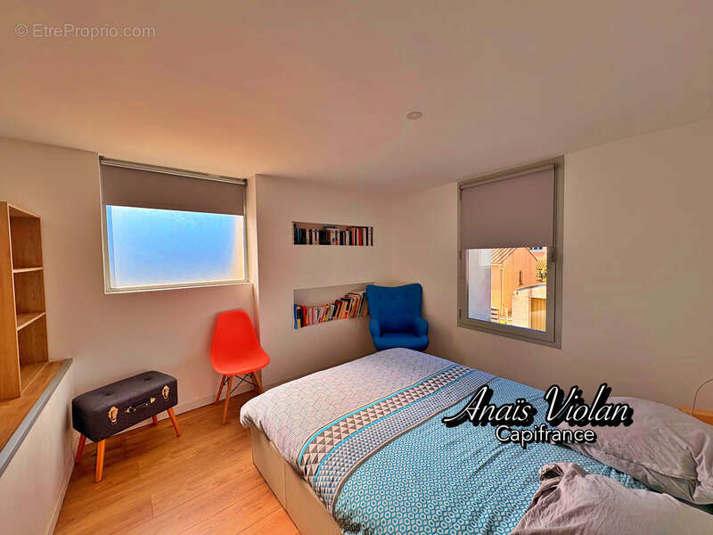 Maison à MAUGUIO