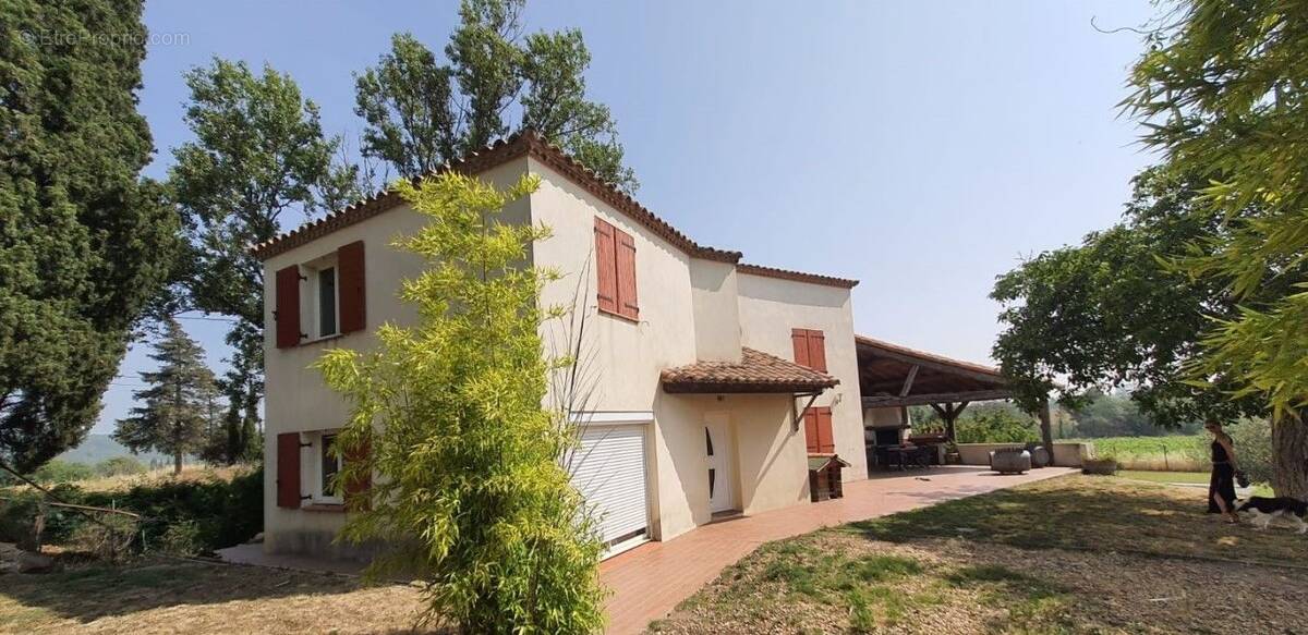 Maison à SAINT-LAURENT-DE-LA-CABRERISSE