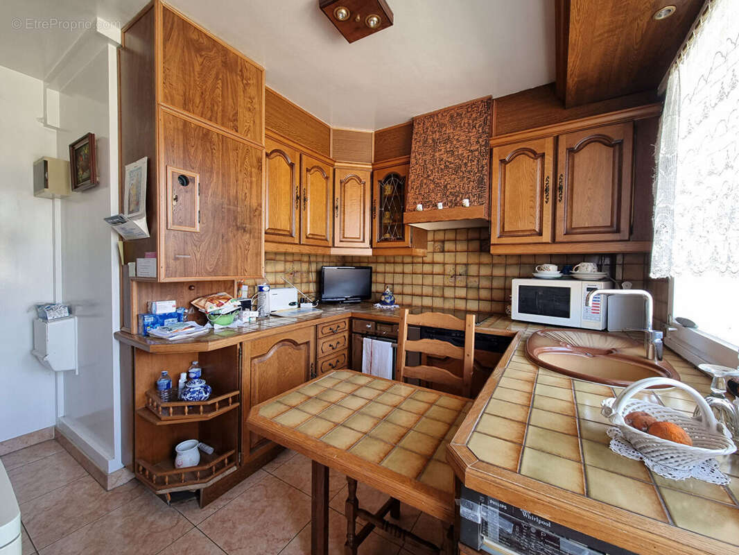 Appartement à FONTENAY-SOUS-BOIS