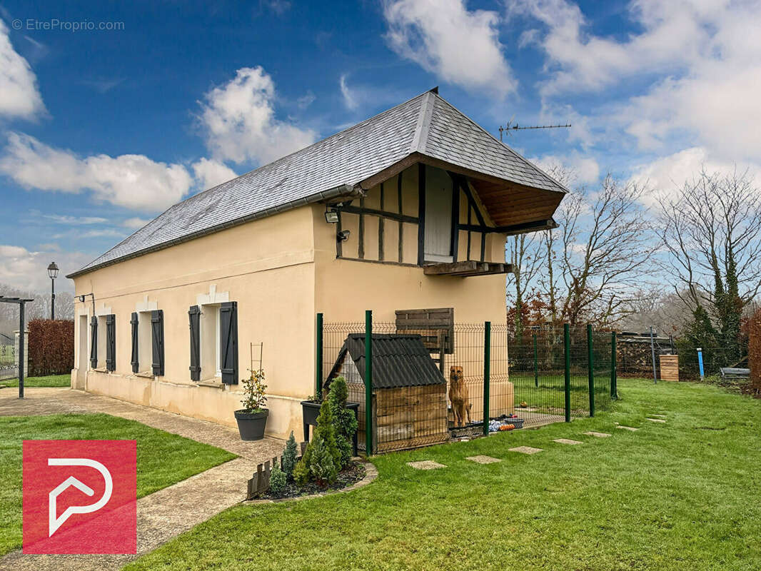 Maison à BERNAY