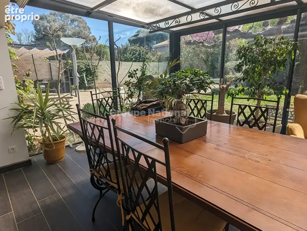Maison de plain pied de 122m² avec piscine et forage - photo 4
