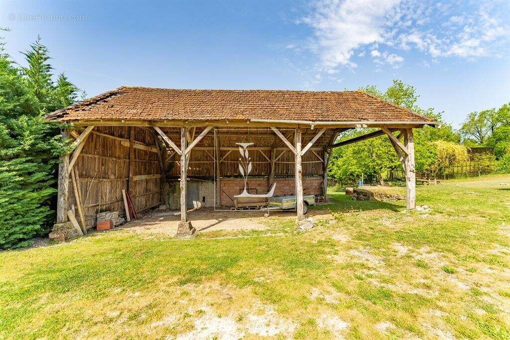 Maison à LAUZERTE