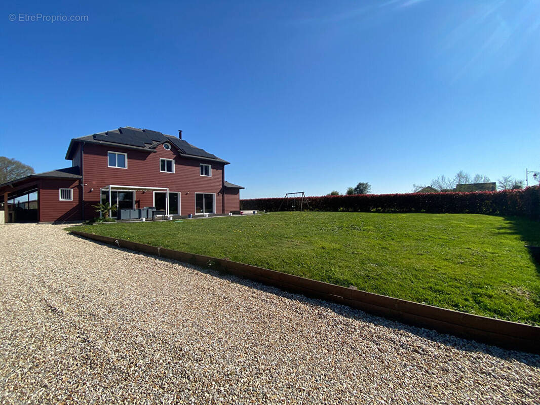 Maison à LE NEUBOURG