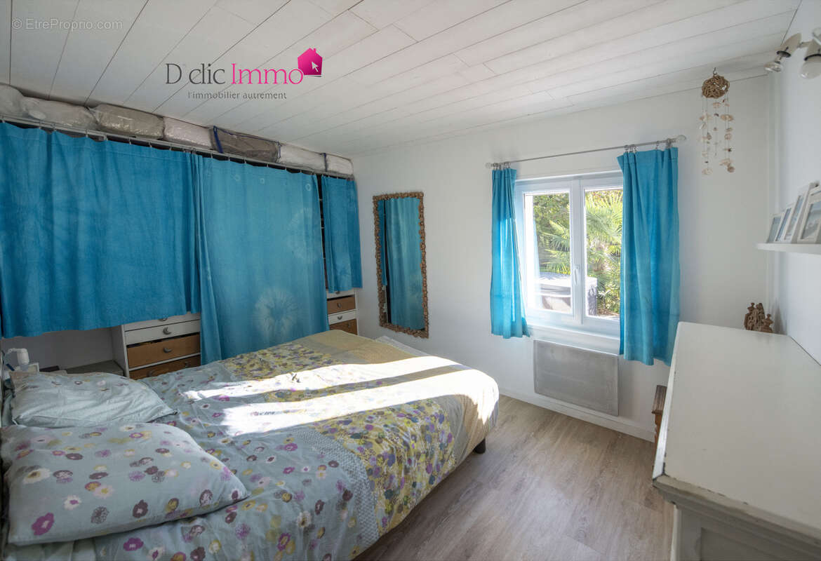 Maison à SAINT-MAIXENT-SUR-VIE