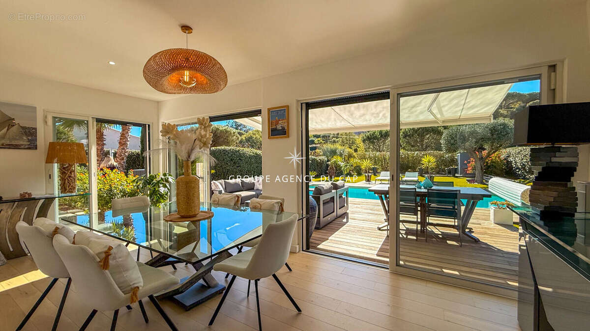 Maison à LES ISSAMBRES