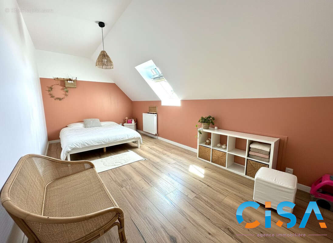 Maison 112 m² à Neuilly-En-Thelle  - photo 7