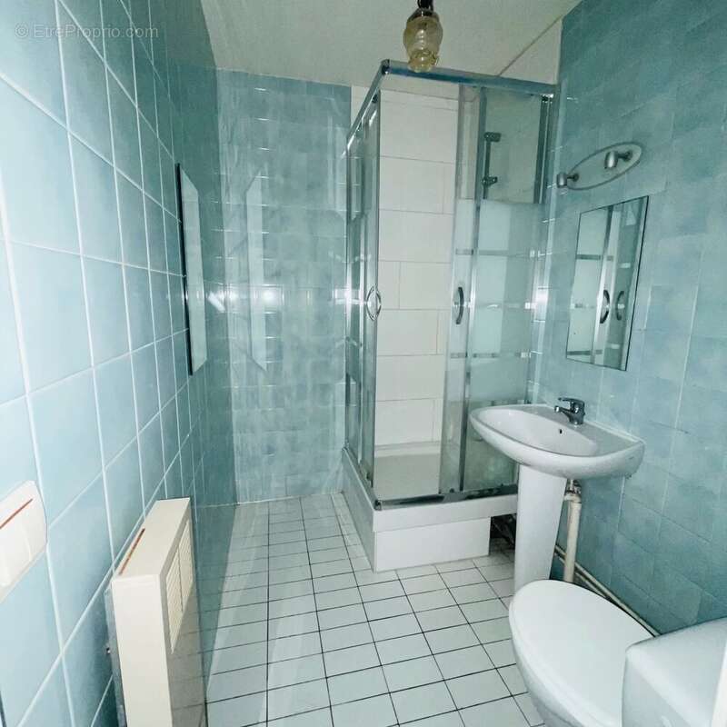 Appartement à LEVALLOIS-PERRET