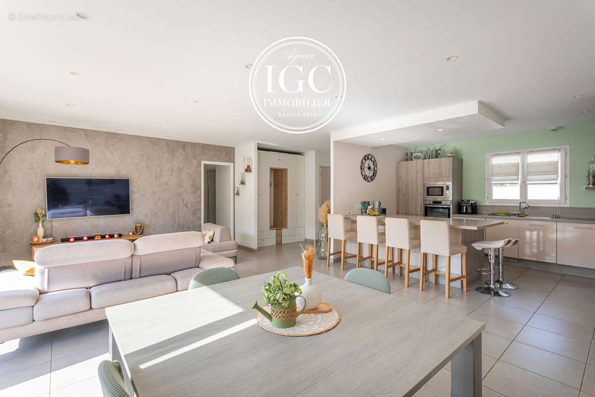 Maison à GIGNAC-LA-NERTHE