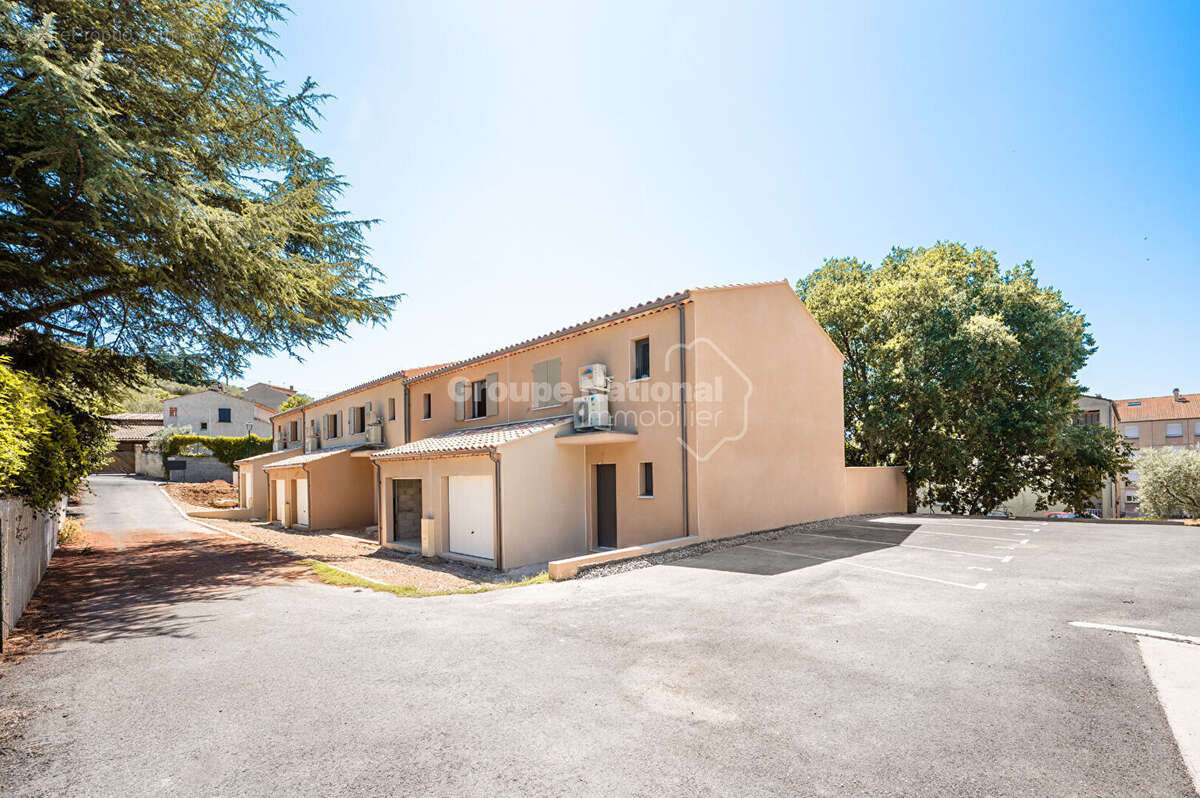 Maison à VINON-SUR-VERDON