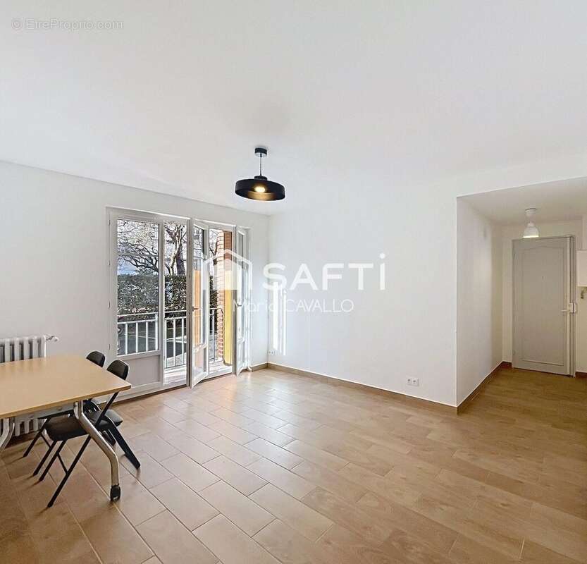 Photo 3 - Appartement à IVRY-SUR-SEINE
