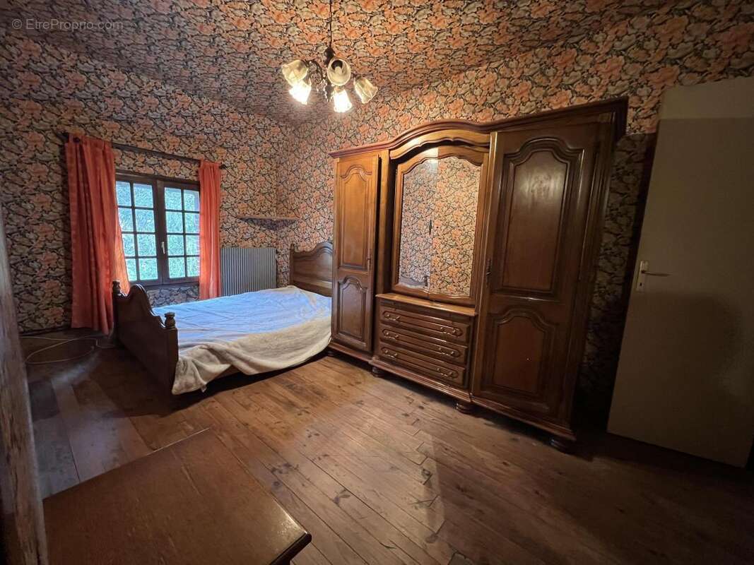 Maison à MEZIDON-CANON