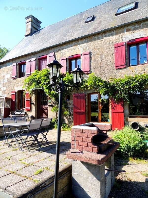 Maison à CHAMP-DU-BOULT