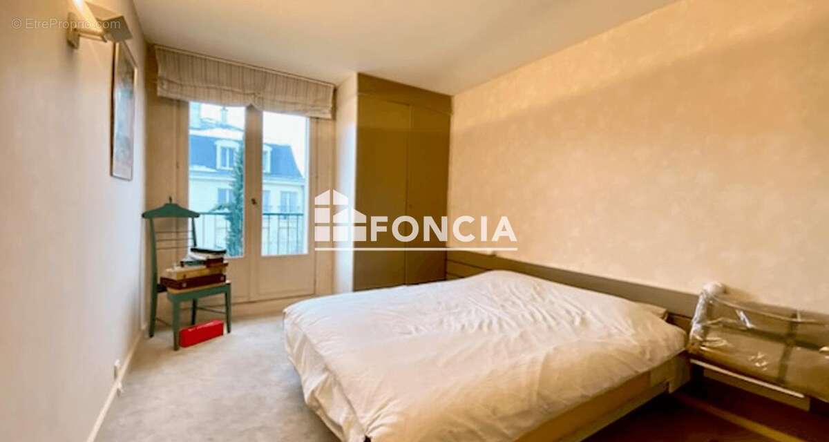 Appartement à VERSAILLES