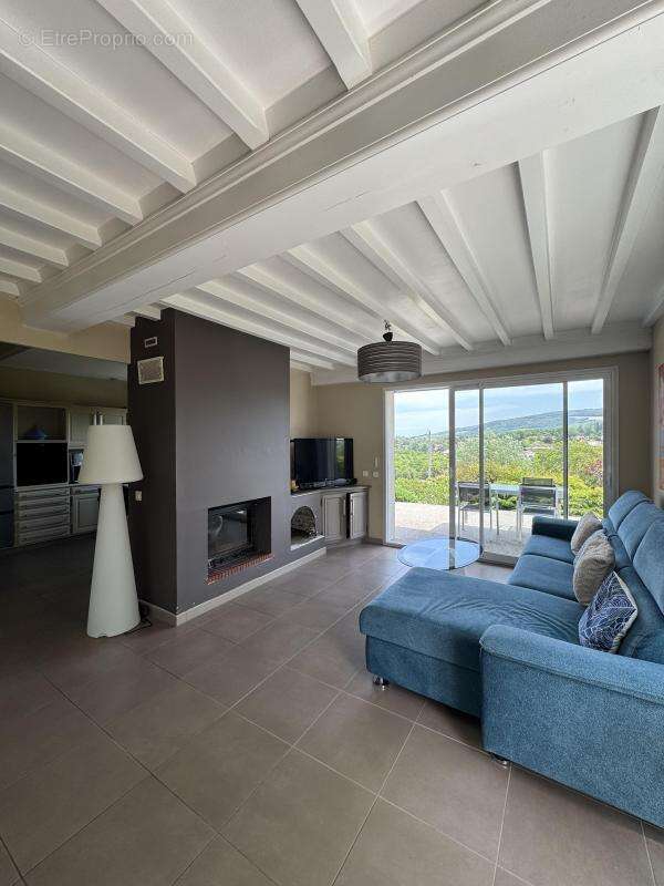 Maison à DOMMARTIN