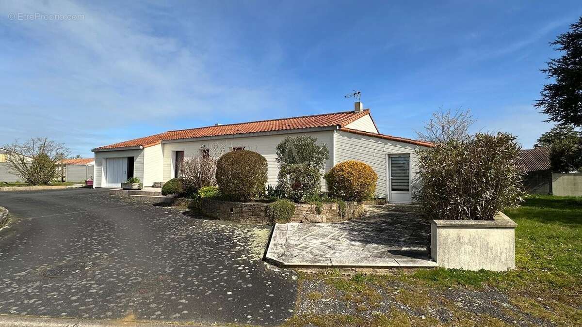Maison à LA BRUFFIERE