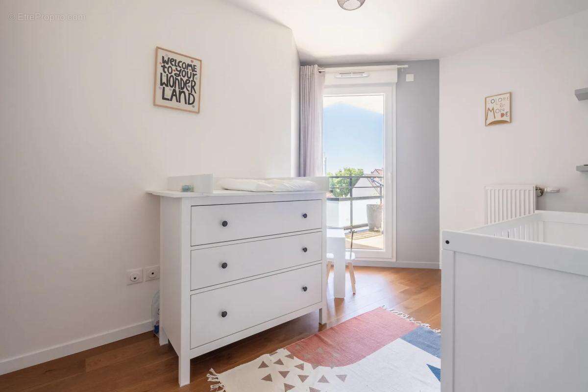 Appartement à ROMAINVILLE
