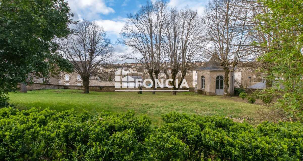 Appartement à POITIERS