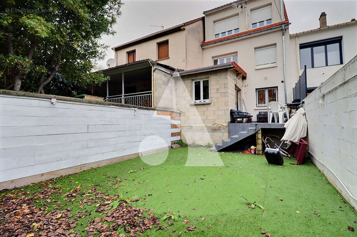 Maison à ROMAINVILLE