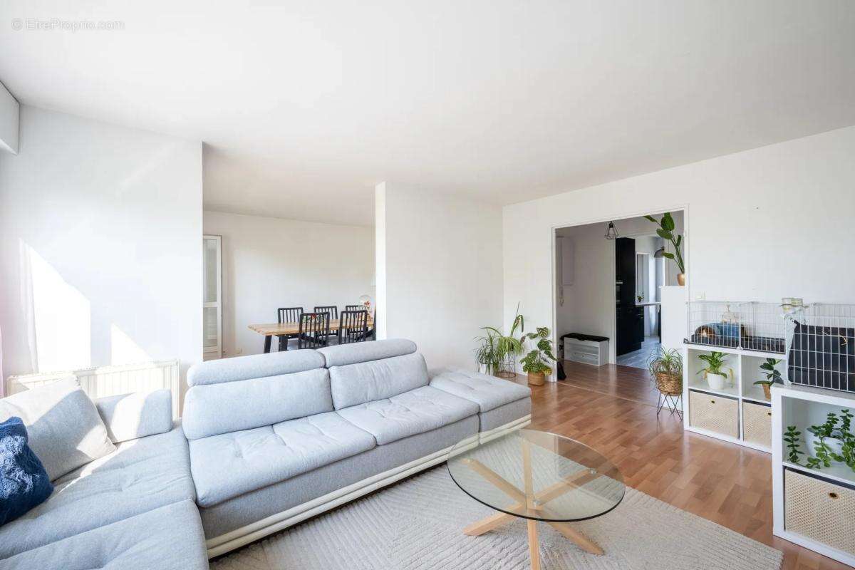 Appartement à SAINT-OUEN-L'AUMONE
