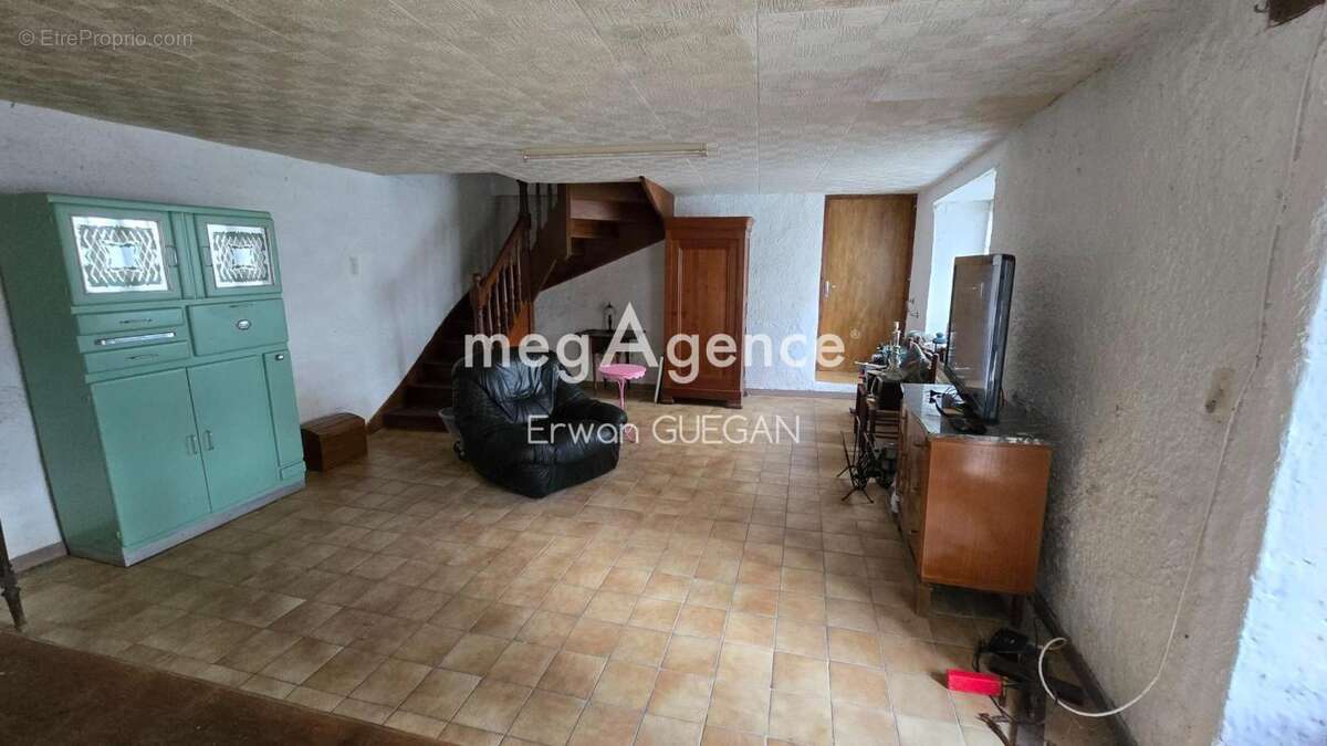 Maison à SEGLIEN