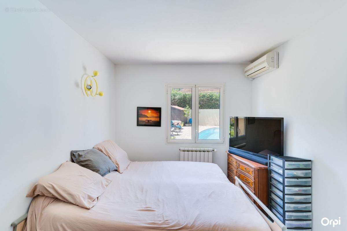 Maison familiale de 205 m² avec piscine – La Ciotat - photo 19
