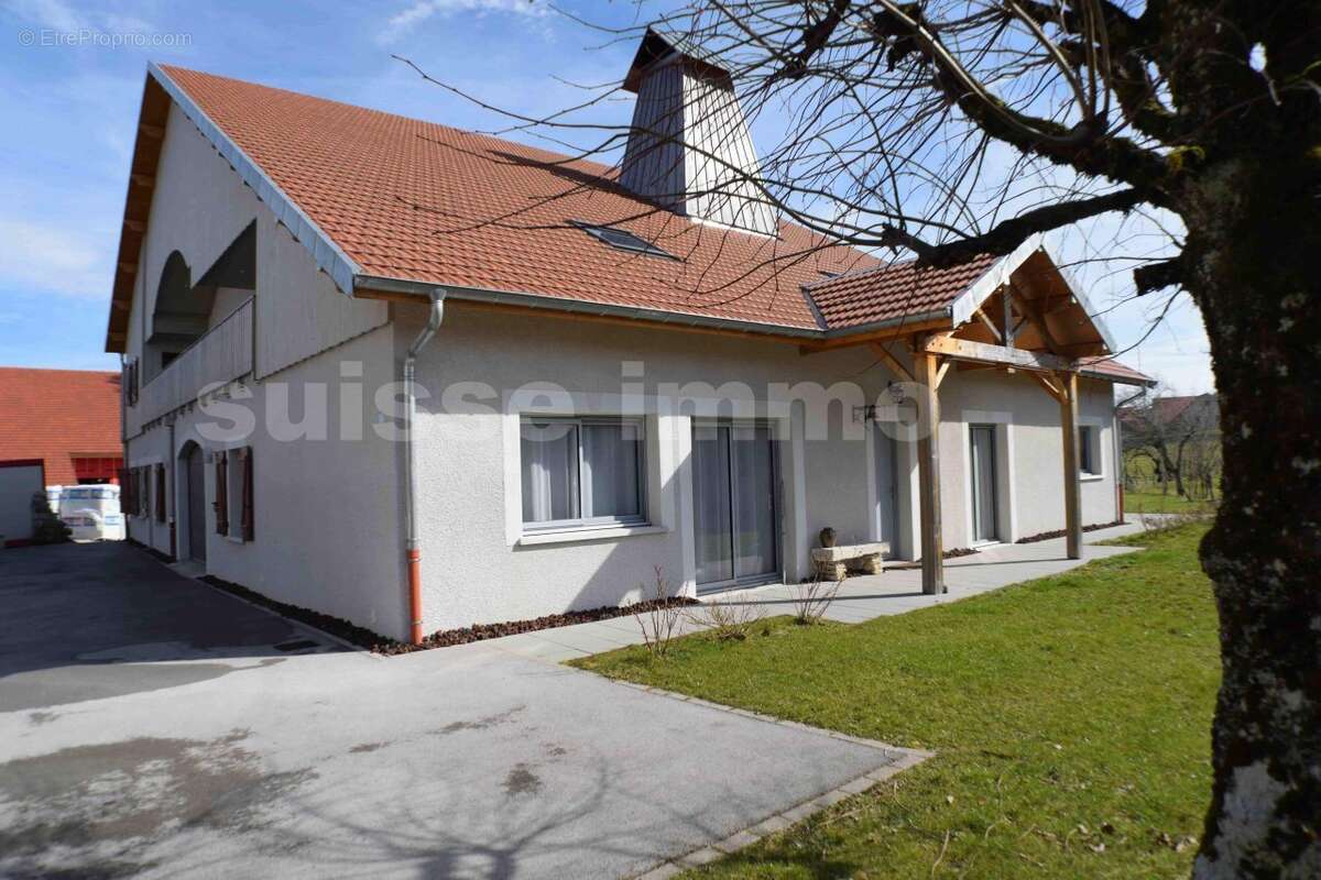 Maison à VALDAHON