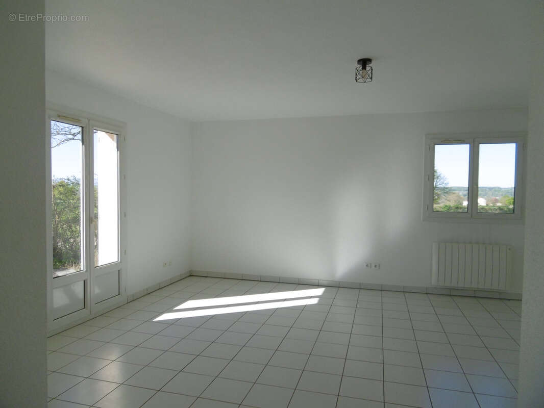 Maison à BAUGY