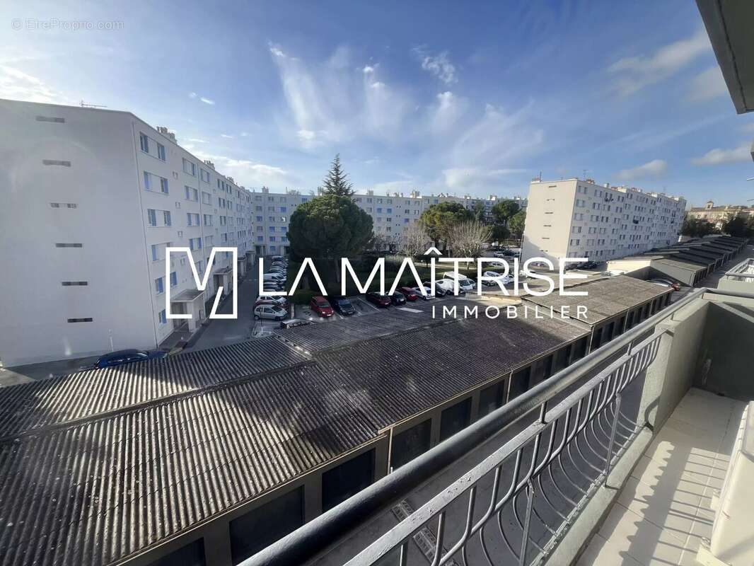Appartement à MARSEILLE-12E