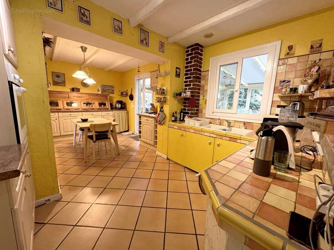 Maison à BERRE-LES-ALPES