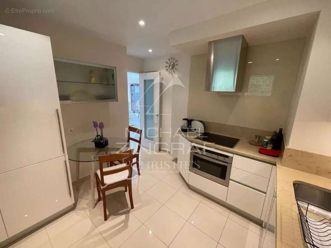 Appartement à VILLEFRANCHE-SUR-MER