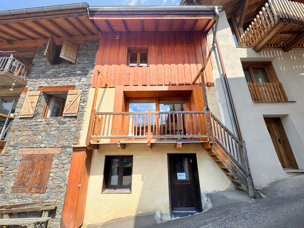 Maison à SAINT-MARTIN-DE-BELLEVILLE