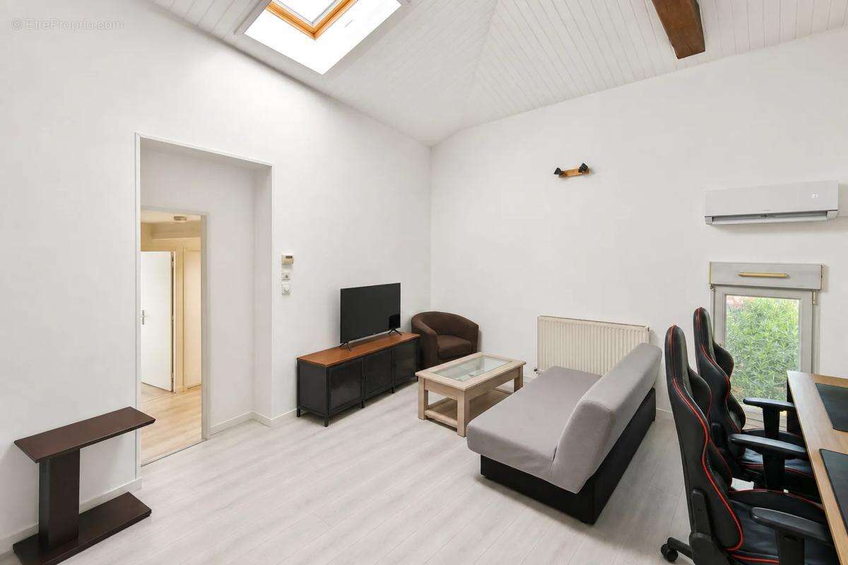 Maison à SAINT-AMAND-SUR-SEVRE
