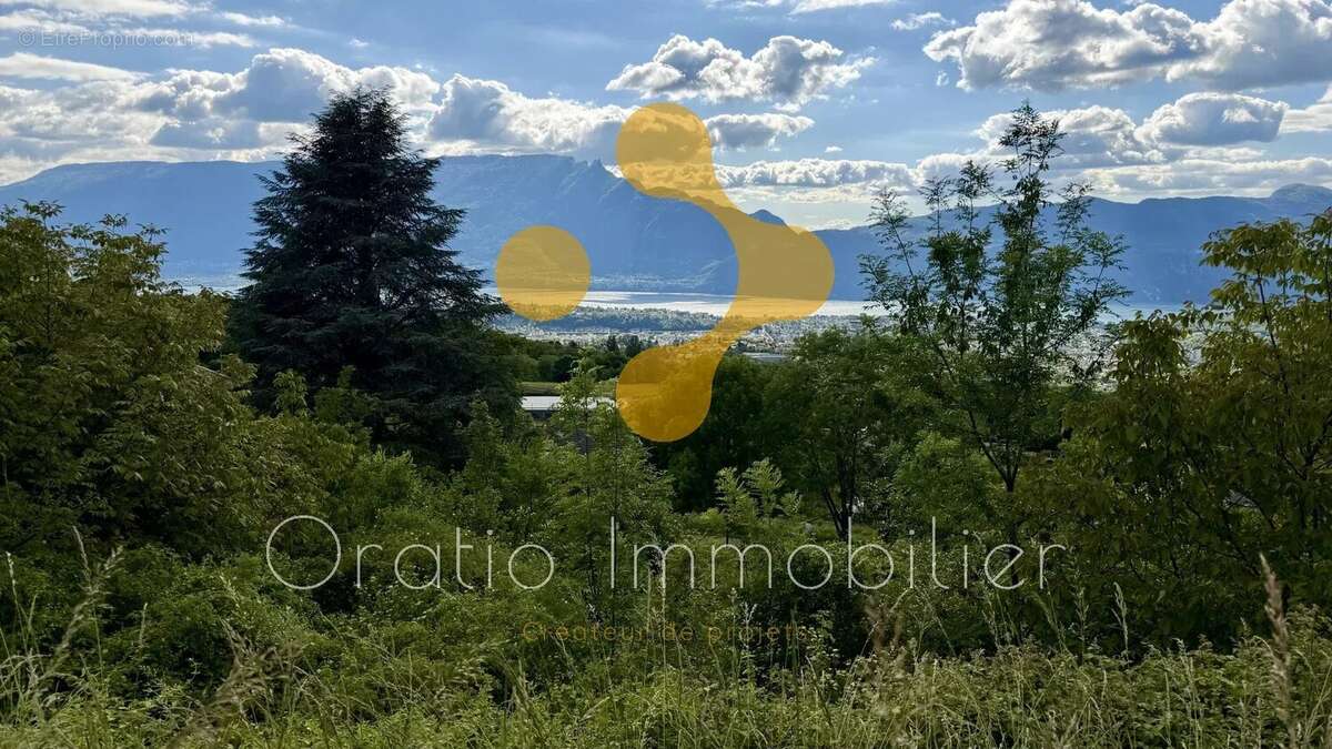 Terrain à AIX-LES-BAINS