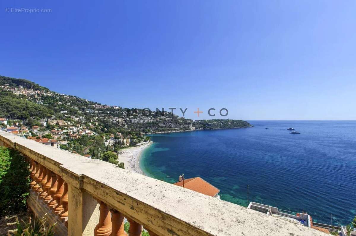 Maison à ROQUEBRUNE-CAP-MARTIN