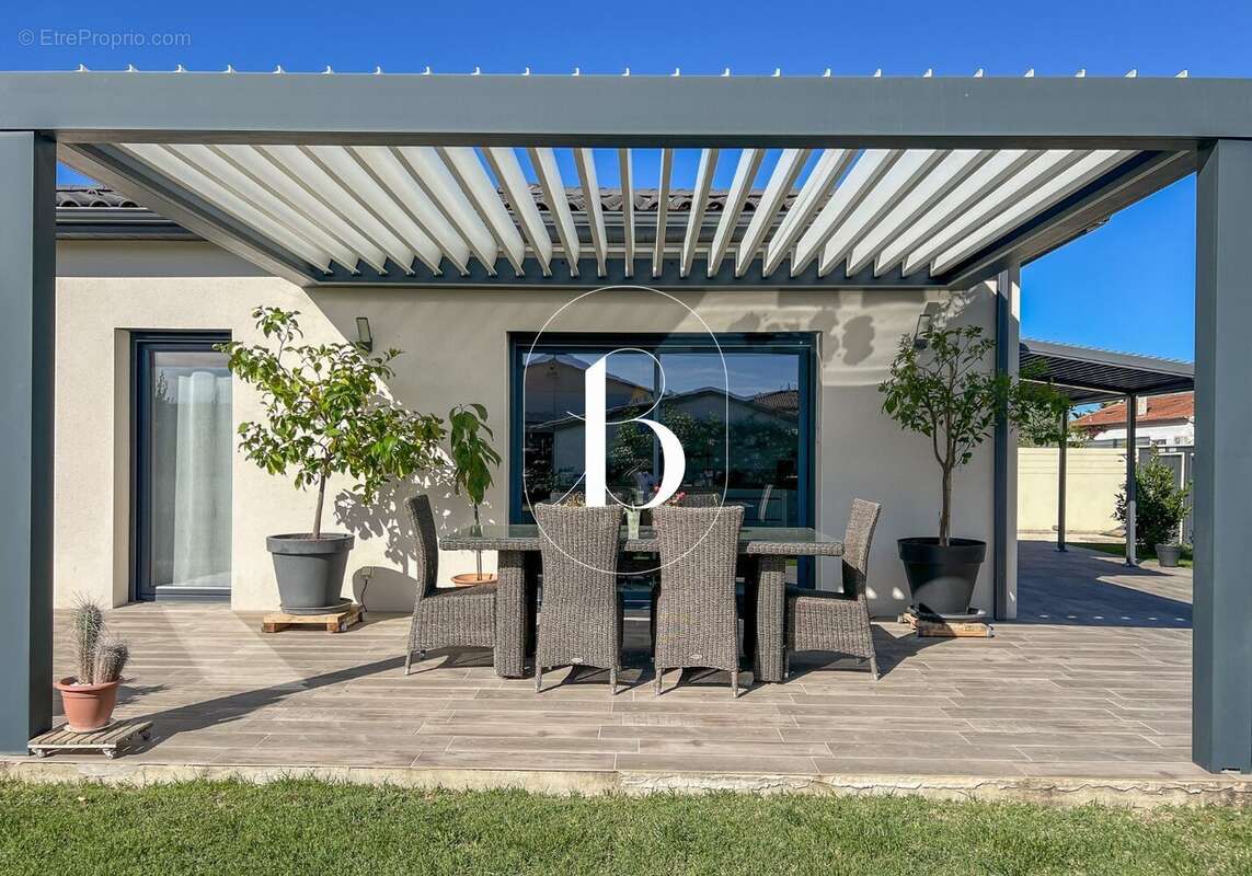 Maison à SAINT-PAULET-DE-CAISSON