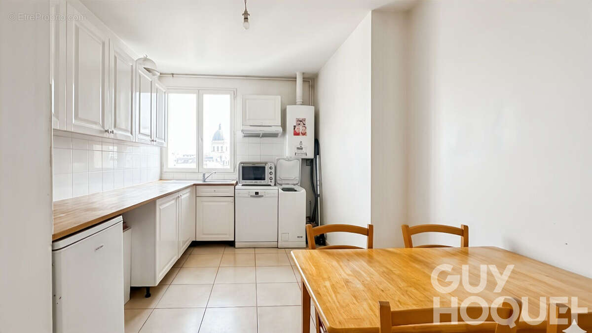 Appartement 3 pièces  65 m²  Versailles Notre-Dame - photo 3