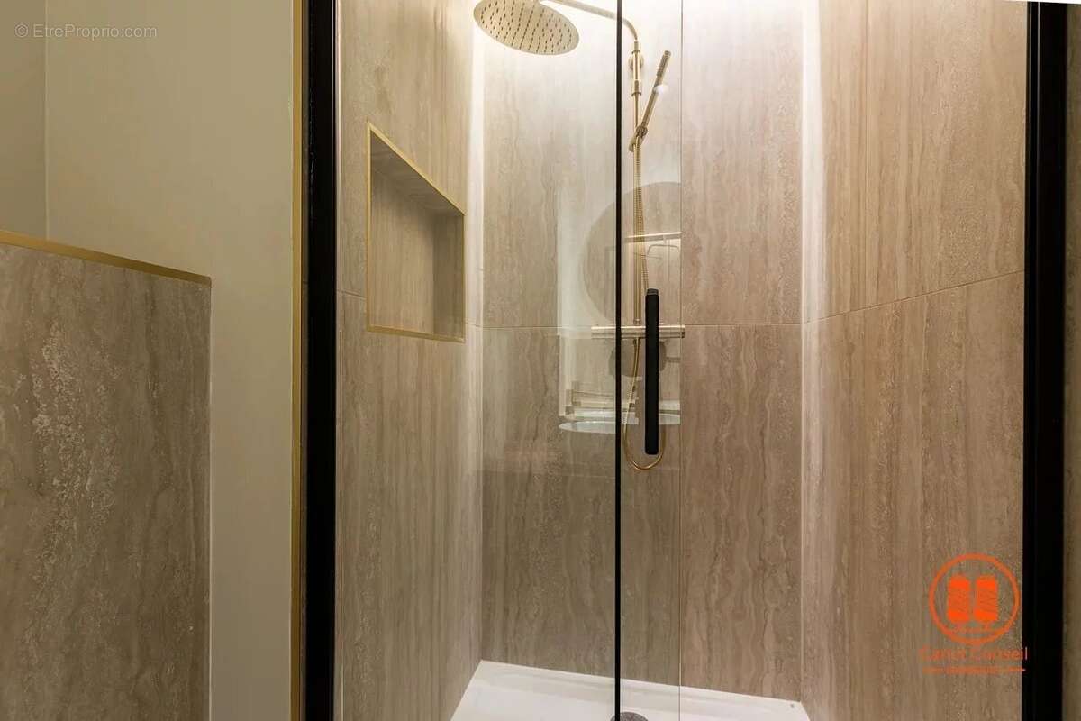 Appartement à LYON-1E
