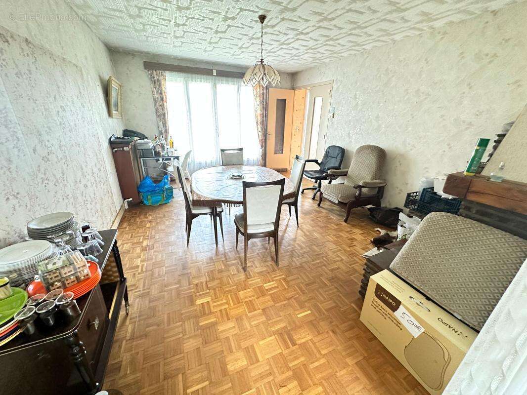 Maison à NEUILLY-PLAISANCE