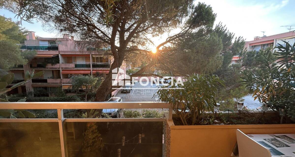 Appartement à BORMES-LES-MIMOSAS