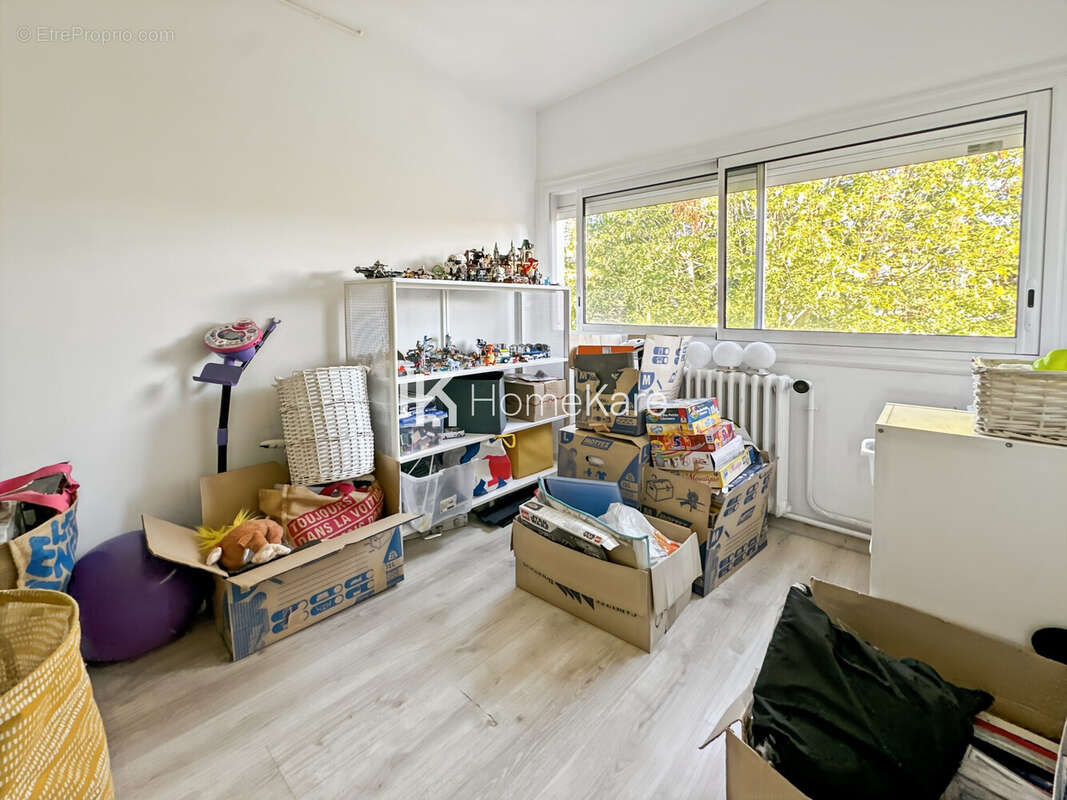 Maison 100 m² à Cazeres  - photo 9