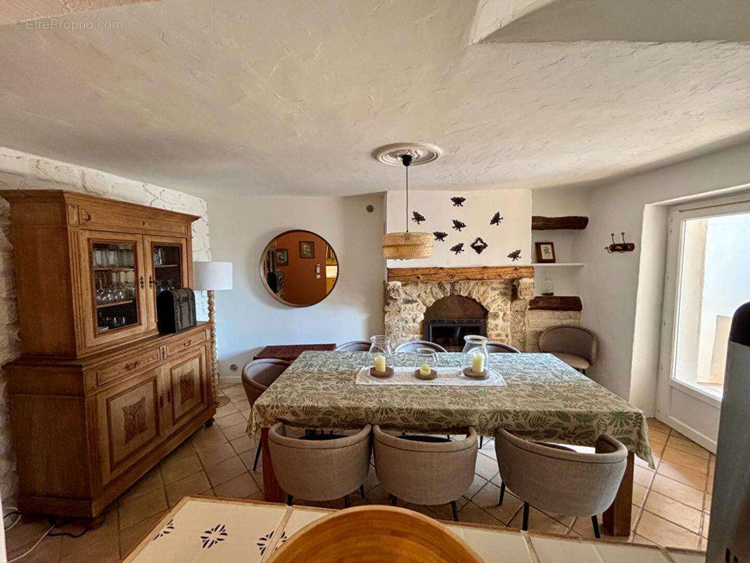 Maison en pierre rénovée avec piscine - photo 5